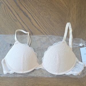 Lace Trim Women's Bra in Cream